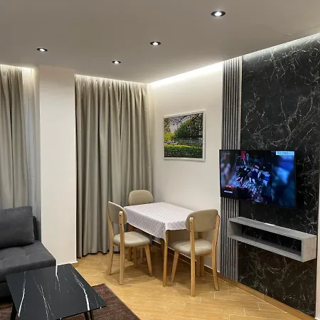 Sunrise Apartament's * Tirana