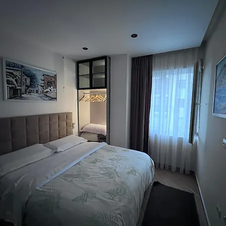 Sunrise Apartament's Apartman